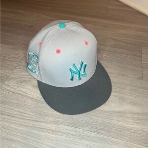 New Era Subway Series Yankees Fitted Cap